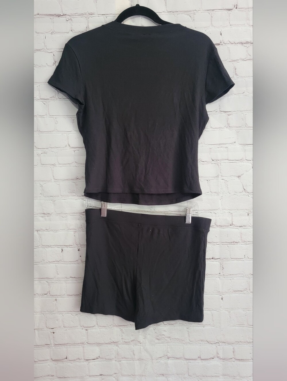Yitty Black Ribbed Lounge Set - Top & Shorts Large NWT - Picture 4 of 4